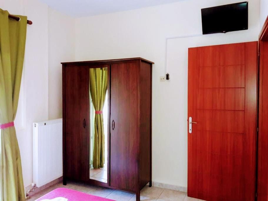 Giorgos Apartments Skála Foúrkas Chambre photo