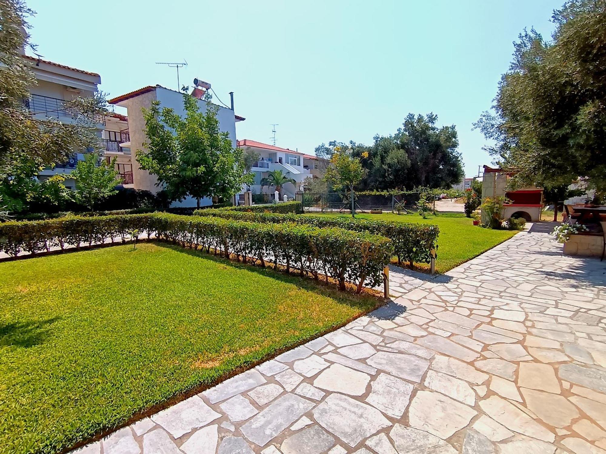 Giorgos Apartments Skála Foúrkas Extérieur photo